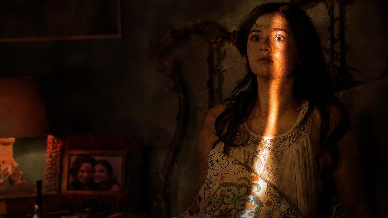 Insidious: Chapter 3 Trailer